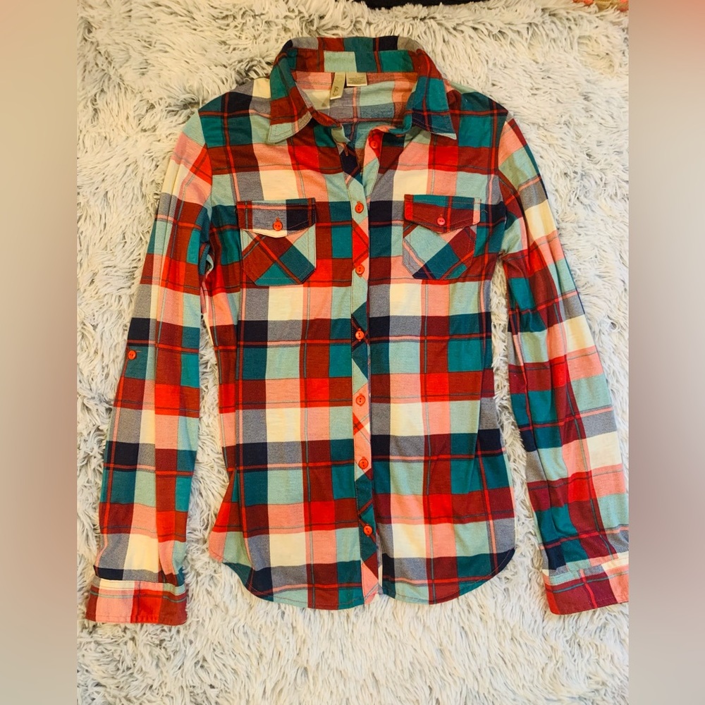 Very beautiful plaid shirt.